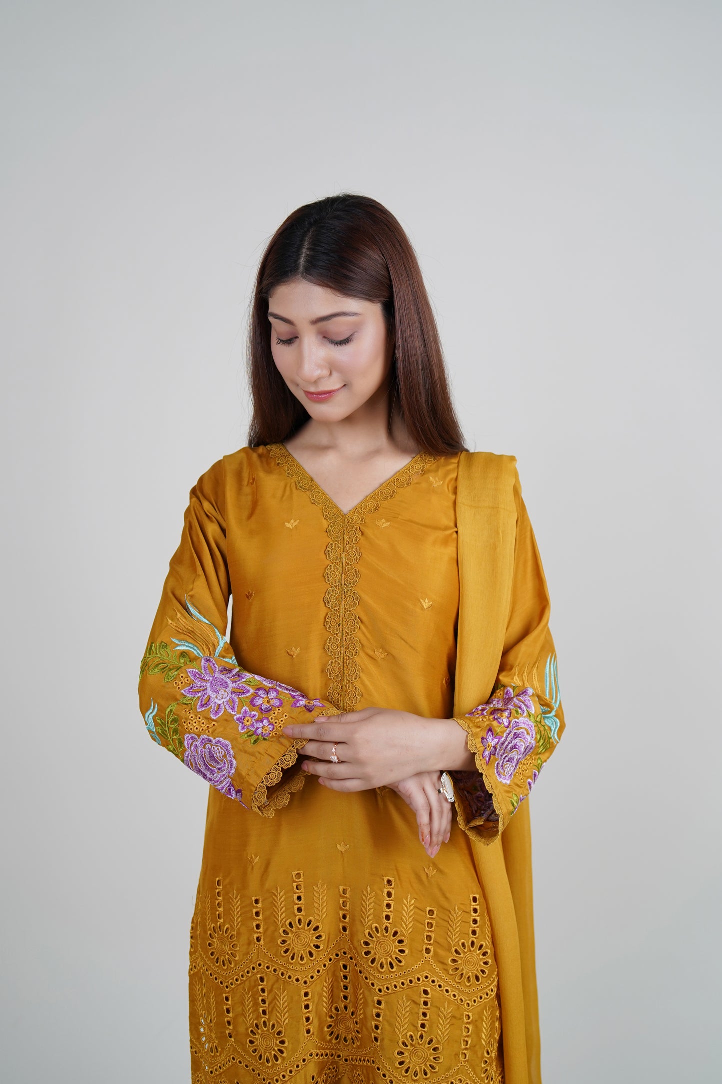 3 PIECE - EMBROIDERED BORING DAMAN : VISCOSE STITCHED SUIT | LG01705